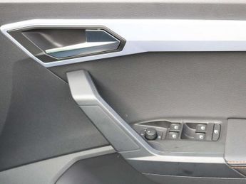 SEAT Arona 1.0 TSI 115 FR Sport 5dr DSG