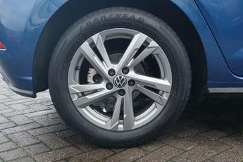 Volkswagen Polo 1.0 TSI 115 R-Line 5dr DSG