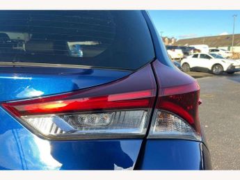 Toyota Auris 1.8 Hybrid Excel TSS 5dr CVT