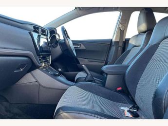 Toyota Auris 1.8 Hybrid Excel TSS 5dr CVT