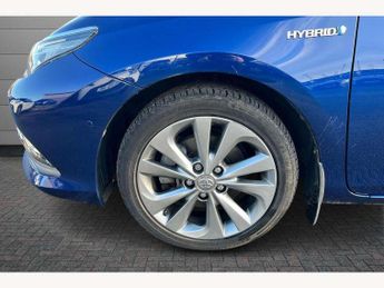 Toyota Auris 1.8 Hybrid Excel TSS 5dr CVT