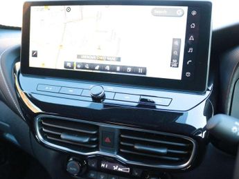 Nissan Juke 1.0 DiG-T Tekna 5dr DCT