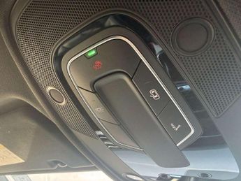 Audi Q8 50 TDI Quattro S Line 5dr Tiptron [Comfort+Sound]