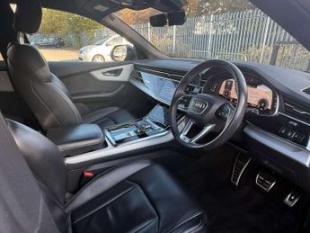 Audi Q8 50 TDI Quattro S Line 5dr Tiptron [Comfort+Sound]