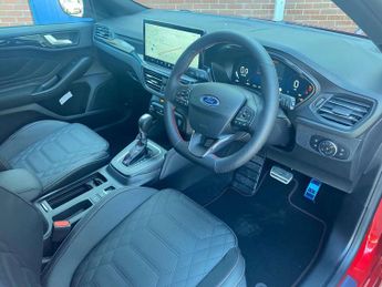 Ford Focus Estate 1.0 EcoBoost Hybrid mHEV 155 ST-Line X 5dr Auto