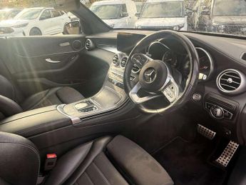 Mercedes-Benz GLC Coupe GLC 300de 4Matic AMG Line 5dr 9G-Tronic
