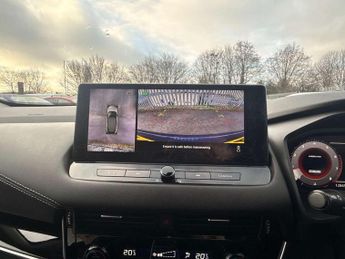 Nissan Qashqai 1.3 DiG-T MH 158 N-Connecta 5dr Xtronic