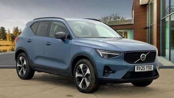 Volvo XC40 2.0 B4P Plus Dark 5dr Auto
