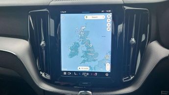 Volvo XC60 2.0 B5P R DESIGN 5dr AWD Geartronic