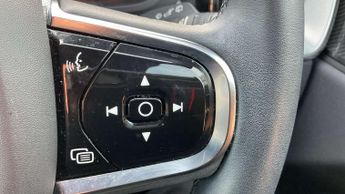 Volvo XC60 2.0 B4P Plus Dark 5dr Geartronic