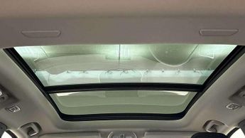 Volvo XC90 2.0 B5P Plus Dark 5dr AWD Geartronic