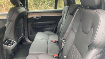 Volvo XC90 2.0 B5P Plus Dark 5dr AWD Geartronic