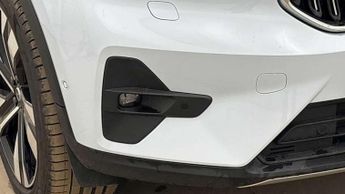 Volvo XC40 2.0 B3P Ultra Dark 5dr Auto