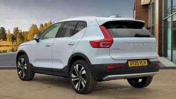 Volvo XC40 2.0 B3P Ultra Dark 5dr Auto