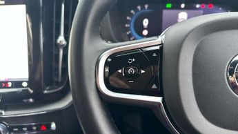 Volvo XC60 2.0 T8 [455] RC PHEV Ultimate Dark 5dr AWD Gtron