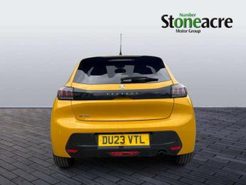 Peugeot 208 1.2 PureTech 100 Allure Premium + 5dr EAT8