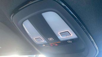 Volvo XC40 2.0 B3P Core 5dr Auto