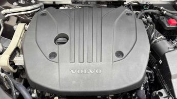 Volvo XC60 2.0 B5P Ultra Dark 5dr AWD Geartronic