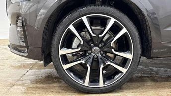 Volvo XC60 2.0 B5P Ultra Dark 5dr AWD Geartronic