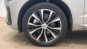 Volvo XC60 2.0 B5P Ultra Dark 5dr AWD Geartronic