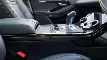 Land Rover Range Rover Evoque 2.0 D200 R-Dynamic HSE 5dr Auto