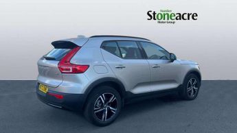 Volvo XC40 2.0 B4P Plus Dark 5dr Auto