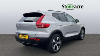 Volvo XC40 2.0 B4P Ultimate Dark 5dr Auto