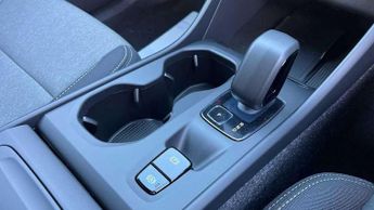 Volvo XC40 2.0 B3P Core 5dr Auto