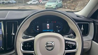 Volvo XC60 2.0 B5P Plus Dark 5dr AWD Geartronic