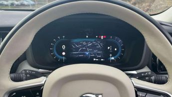 Volvo XC60 2.0 B5P Plus Dark 5dr AWD Geartronic