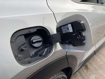 Nissan Juke 1.6 Hybrid Tekna 5dr Auto