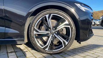 Volvo S60 2.0 B5P Plus Dark 4dr AWD Auto