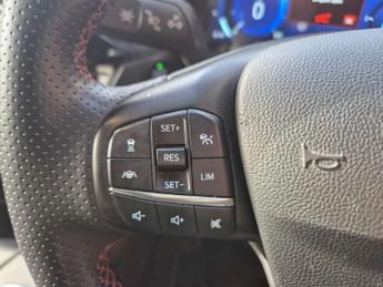 Ford Kuga 2.5 PHEV ST-Line X 5dr CVT