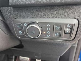 Ford Kuga 2.5 PHEV ST-Line 5dr CVT