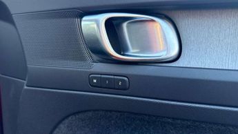 Volvo XC40 1.5 T4 Recharge PHEV Inscription 5dr Auto