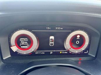 Nissan Qashqai 1.3 DiG-T MH 158 Tekna 5dr Xtronic