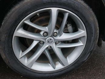 MG HS 1.5 T-GDI Exclusive 5dr DCT