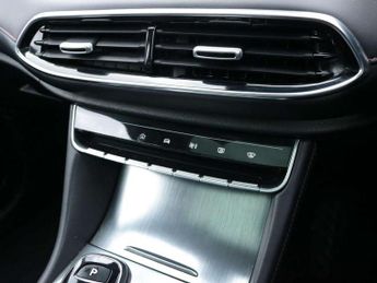 MG HS 1.5 T-GDI Exclusive 5dr DCT