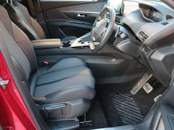 Peugeot 3008 1.2 Hybrid 136 Allure Premium+ 5dr e-DSC6