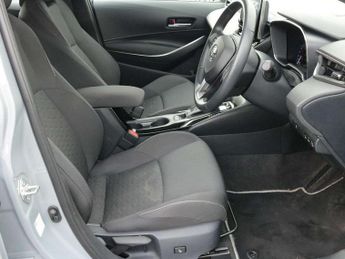 Toyota Corolla Touring Sport 1.8 VVT-i Hybrid Icon Tech 5dr CVT