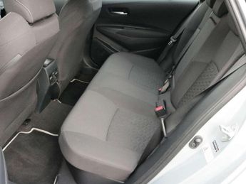 Toyota Corolla Touring Sport 1.8 VVT-i Hybrid Icon Tech 5dr CVT