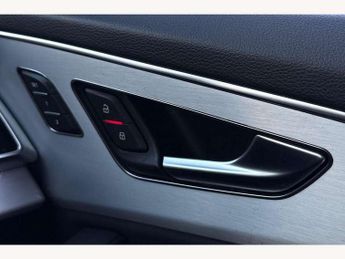 Audi Q7 50 TDI Quattro S Line 5dr Tiptronic