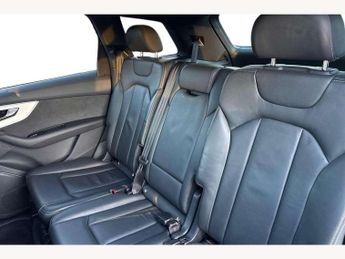 Audi Q7 50 TDI Quattro S Line 5dr Tiptronic