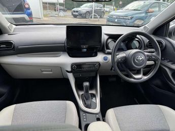 Toyota Yaris 1.5 Hybrid Excel 5dr CVT