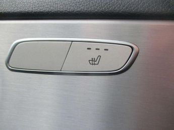 Mercedes-Benz C-Class C220d Sport 4dr 9G-Tronic