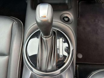 Nissan Juke 1.6 Hybrid Tekna 5dr Auto