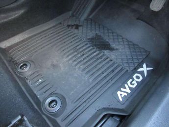 Toyota Aygo X 1.0 VVT-i Edge 5dr Auto