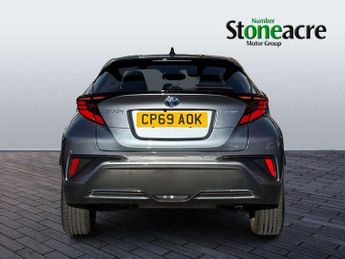 Toyota C-HR 2.0 Hybrid Dynamic 5dr CVT