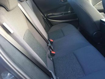 Toyota C-HR 1.8 Hybrid Icon 5dr CVT