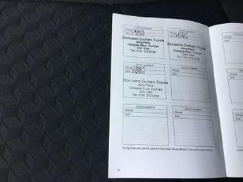 Toyota Yaris 1.5 Hybrid Design 5dr CVT